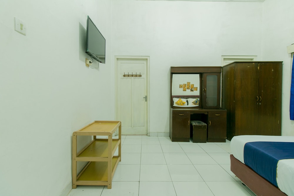 Economy Double Room photo 2