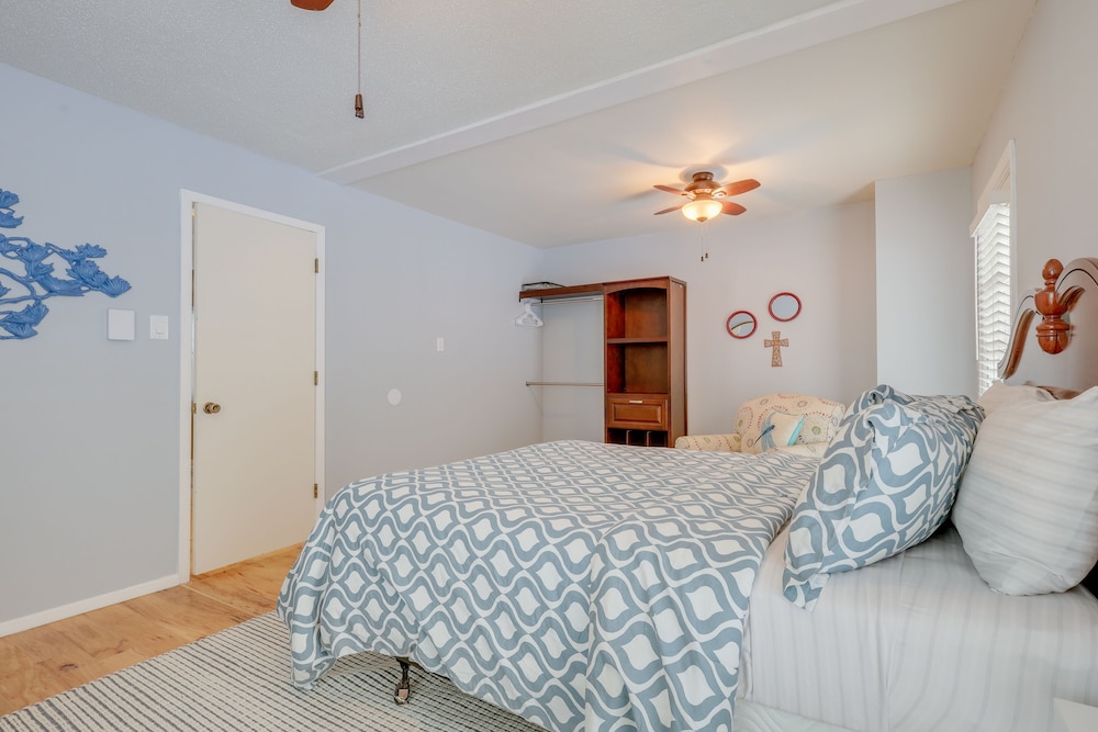 House (4 Bedrooms) photo 1