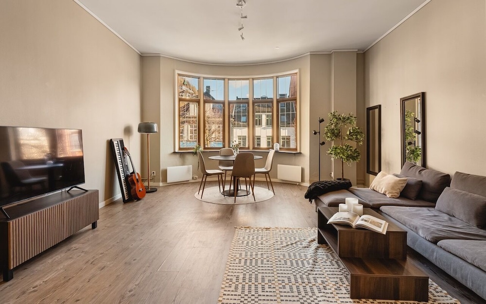 Basic Double Room, City View