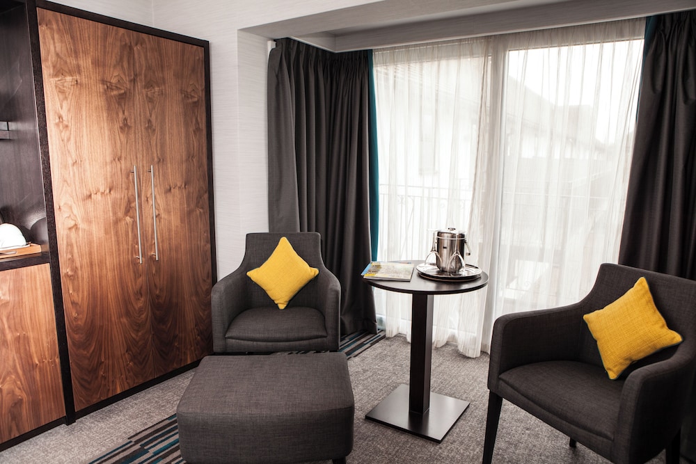 Executive Twin Room - Photo 1