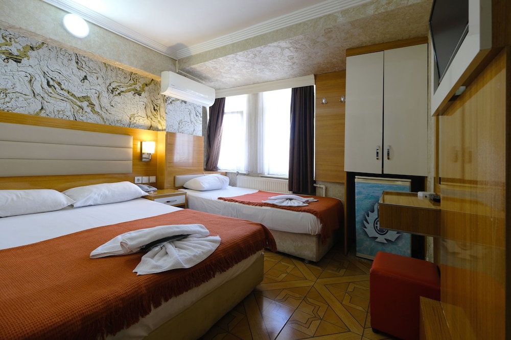 Triple Room photo 3