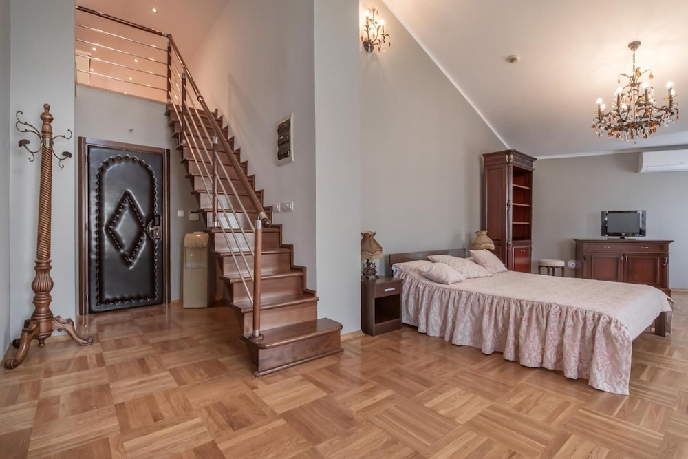 Deluxe Penthouse, Balcony, City View