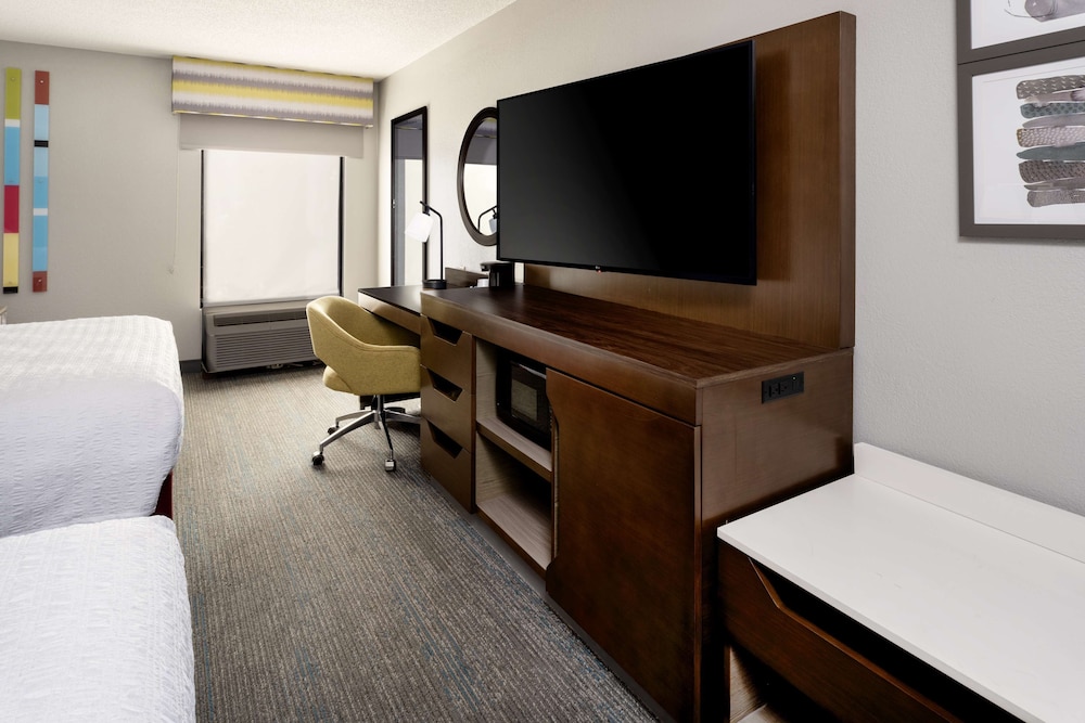 Standard Room, 2 Double Beds, Accessible (Hearing Accessible) photo 2