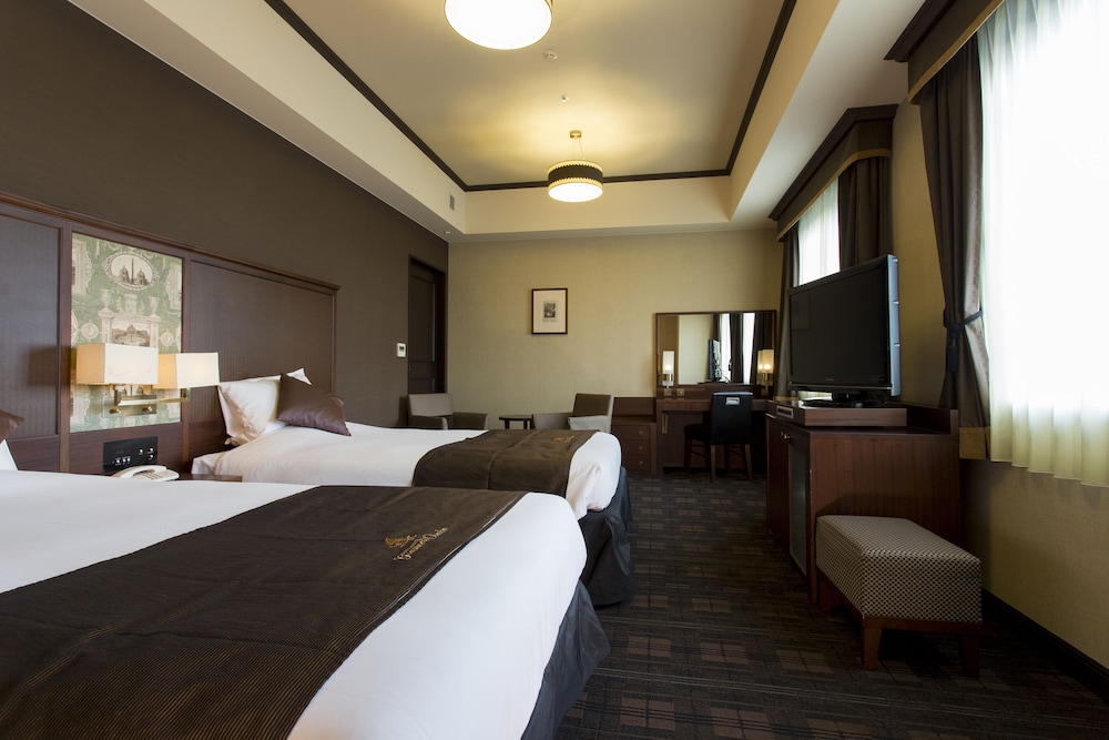 Deluxe Twin Room, Non Smoking, City View (High Floor)