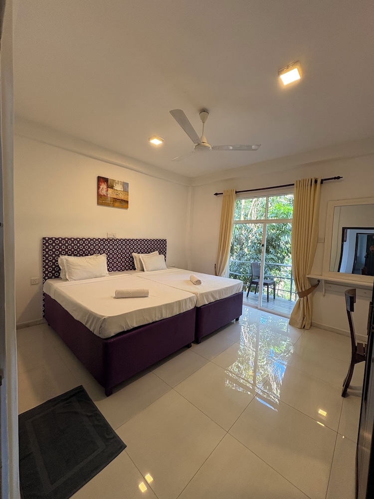 Deluxe Double Room, Garden View photo 3