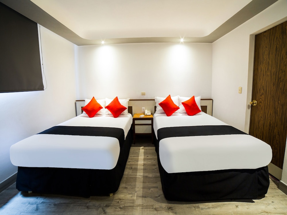Deluxe Room, 2 Double Beds - Photo 2