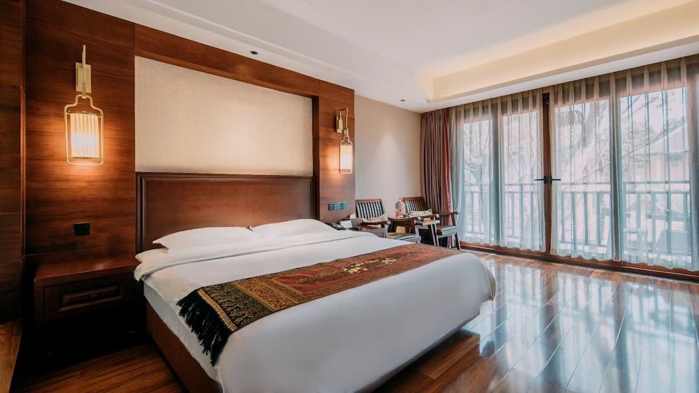 Luxury Single Room, 1 Bedroom, Resort View