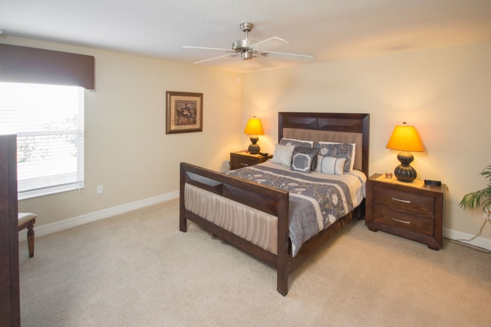House, 4 Bedrooms