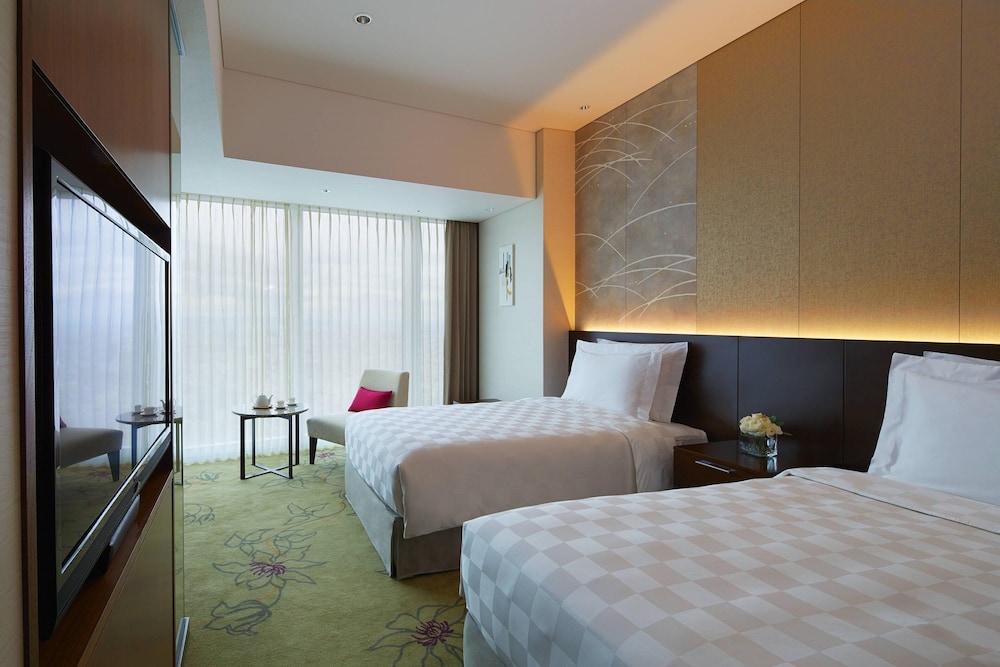 Superior Room, 2 Twin Beds, Club Lounge Access