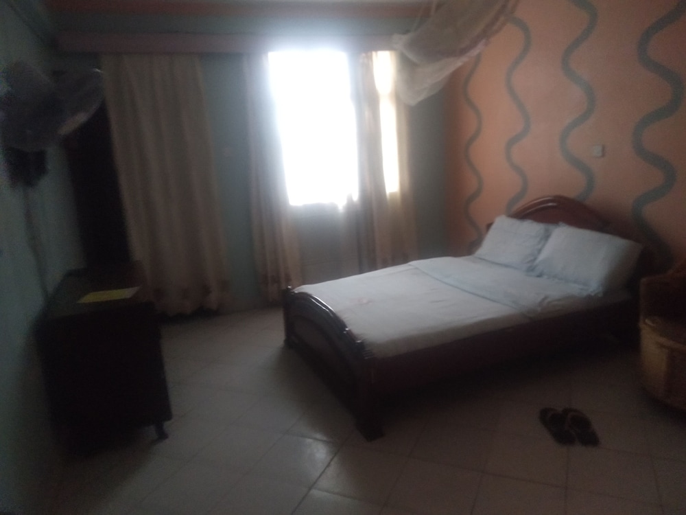 Standard Single Room, 1 Large Twin Bed photo 2