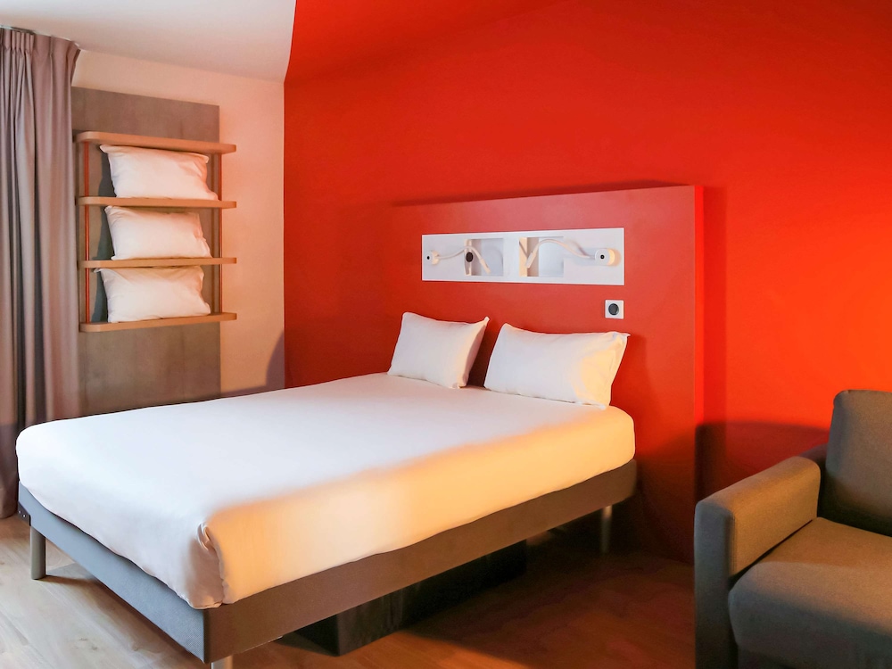 Double Room - Photo 10