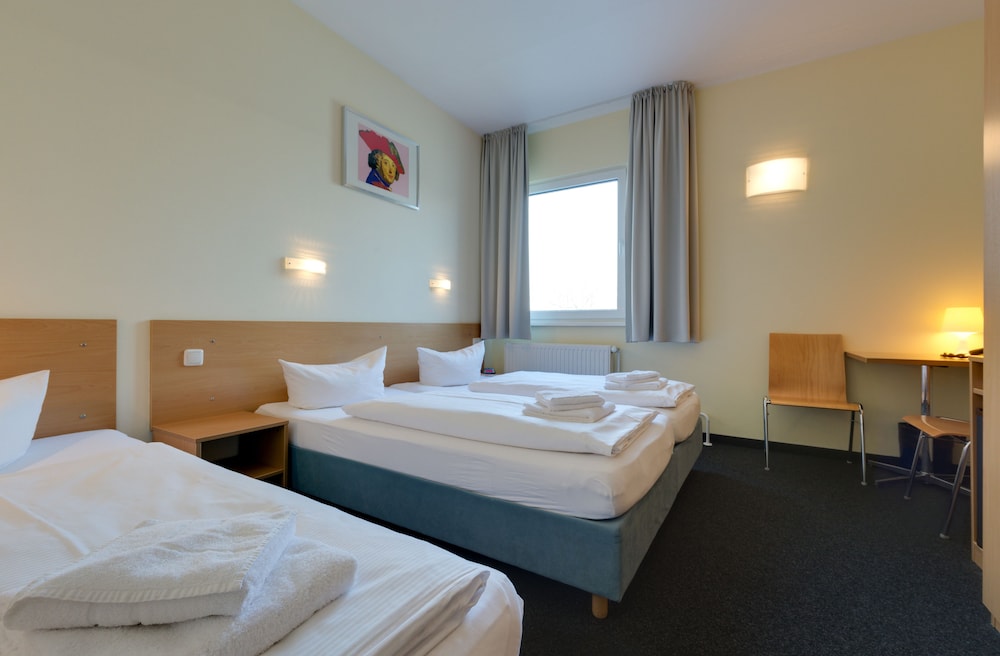 Triple Room - Photo 1