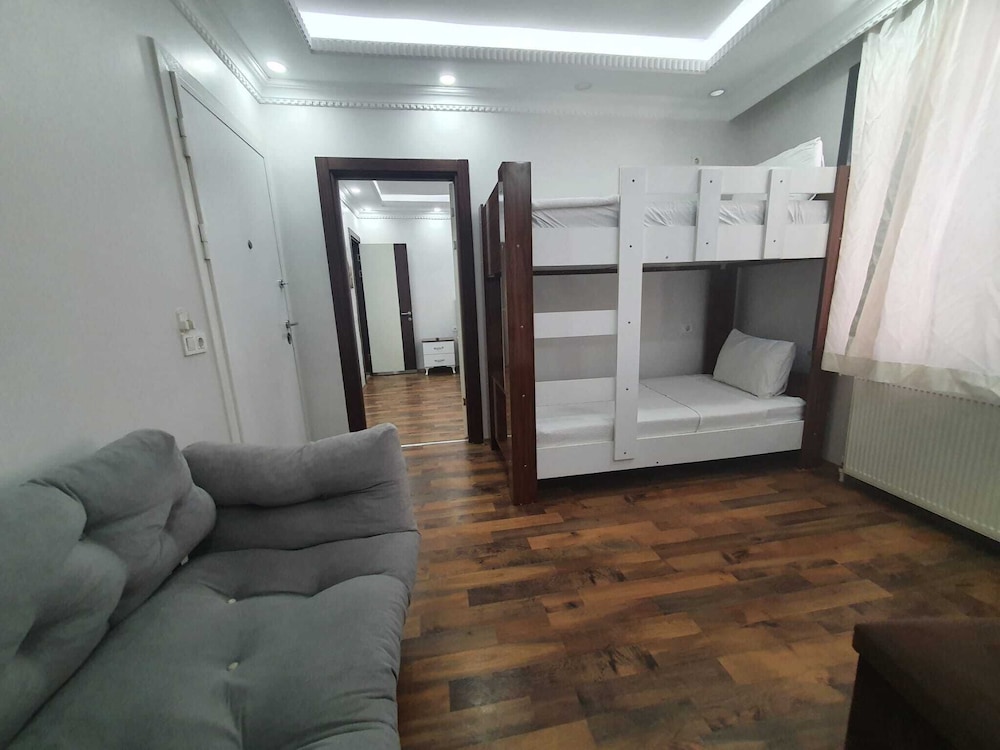 Family Quadruple Room photo 1