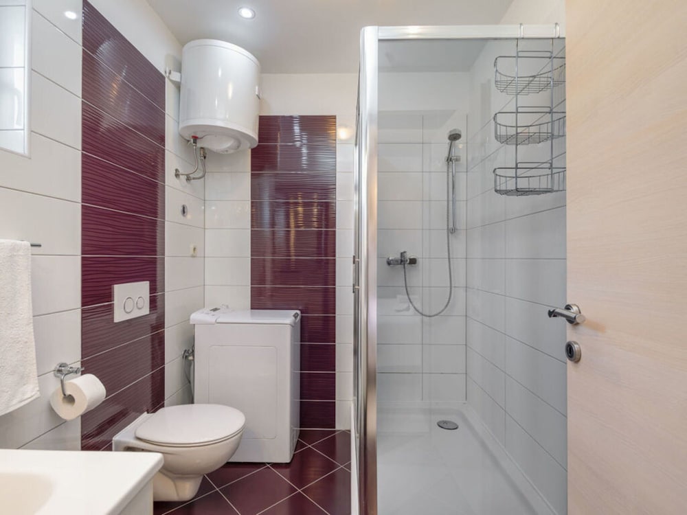 Villa photo 3