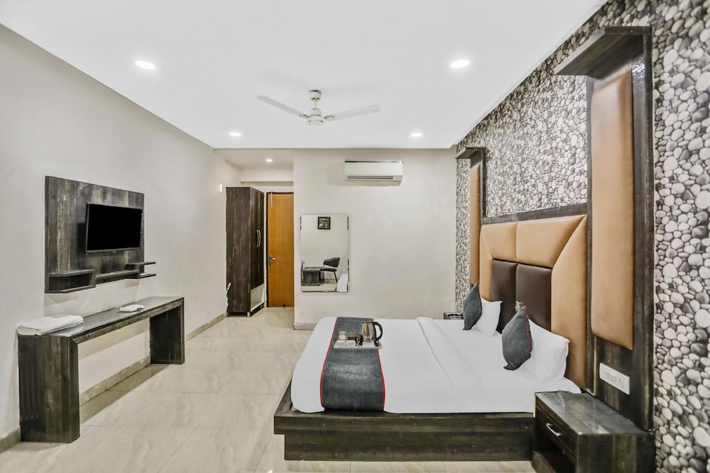Deluxe Double Or Twin Room photo 1