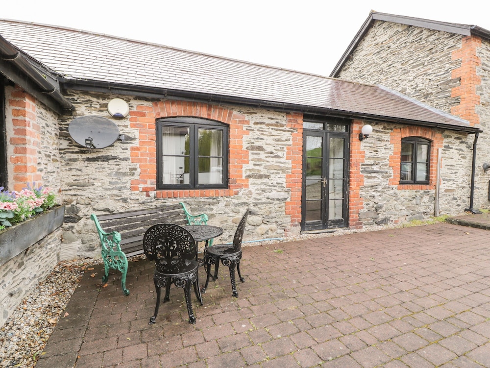 Cottage photo 2