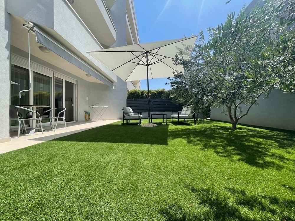 Superior Apartment, 1 Bedroom, Garden View photo 1