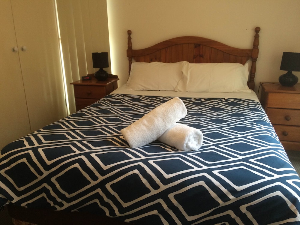 Standard Apartment, 2 Bedrooms, Non Smoking, Kitchen (7 Nights) photo 3