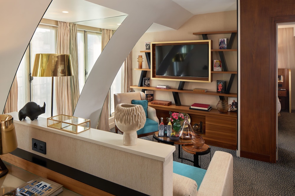 Pont-Neuf Suite photo 1
