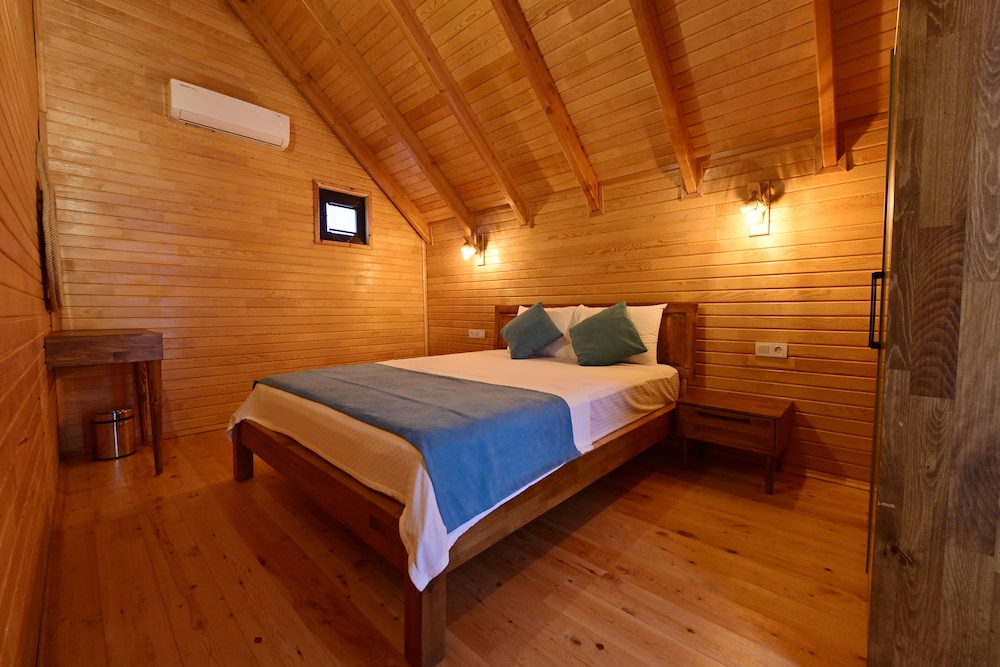 Economy Bungalow photo 2