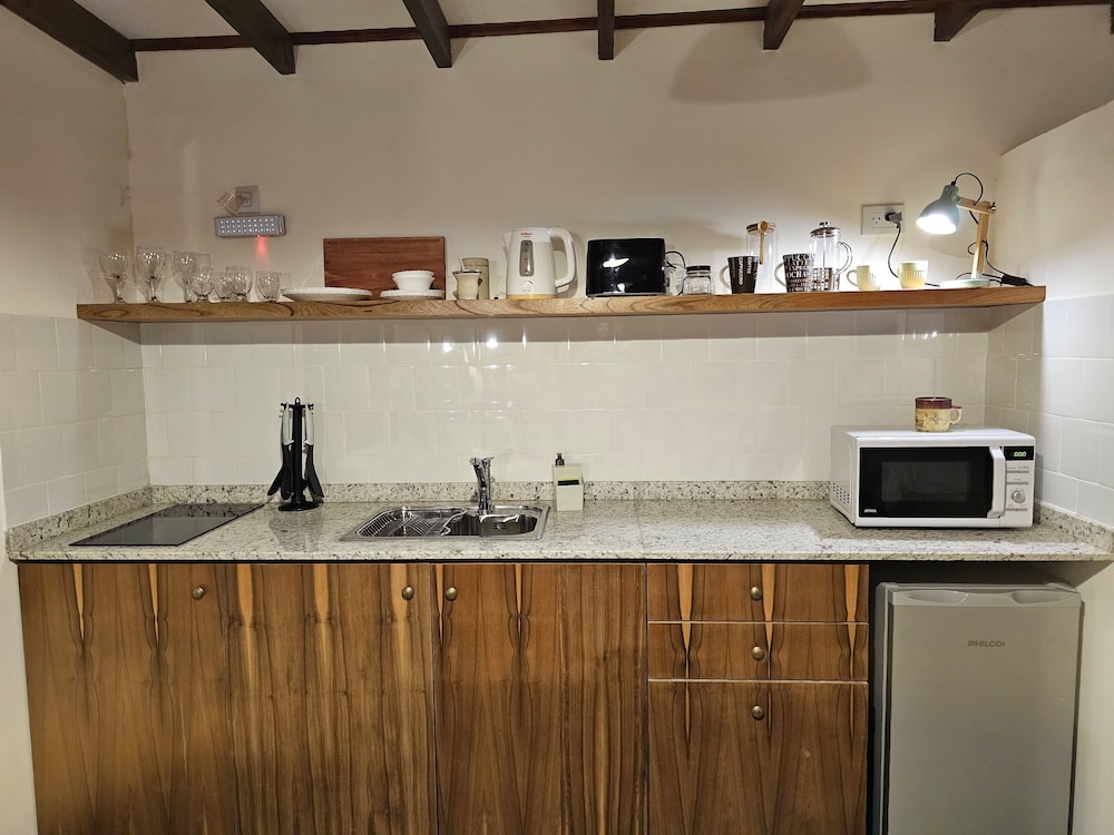 Traditional Apartment photo 2