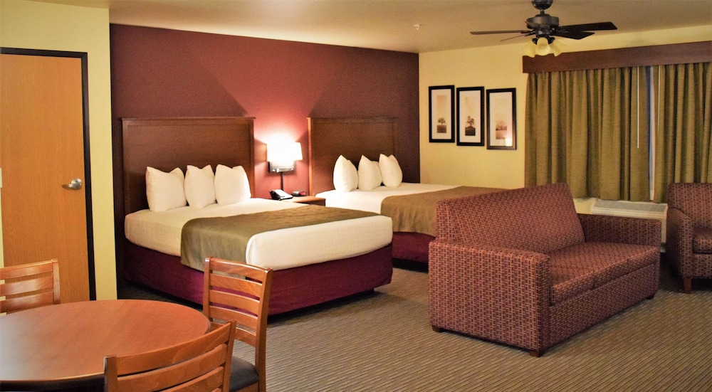 Suite, 2 Queen Beds, Non Smoking photo 1