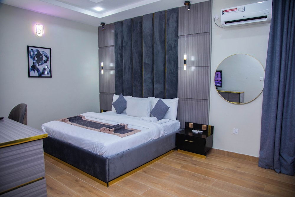 Deluxe Single Room, Pool View