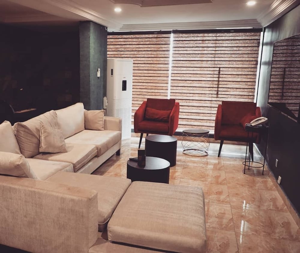 Executive Room photo 3