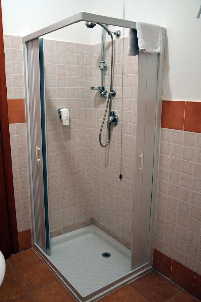 Double or Twin Room photo 2
