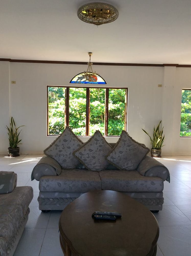 Luxury Family Accommodation photo 2