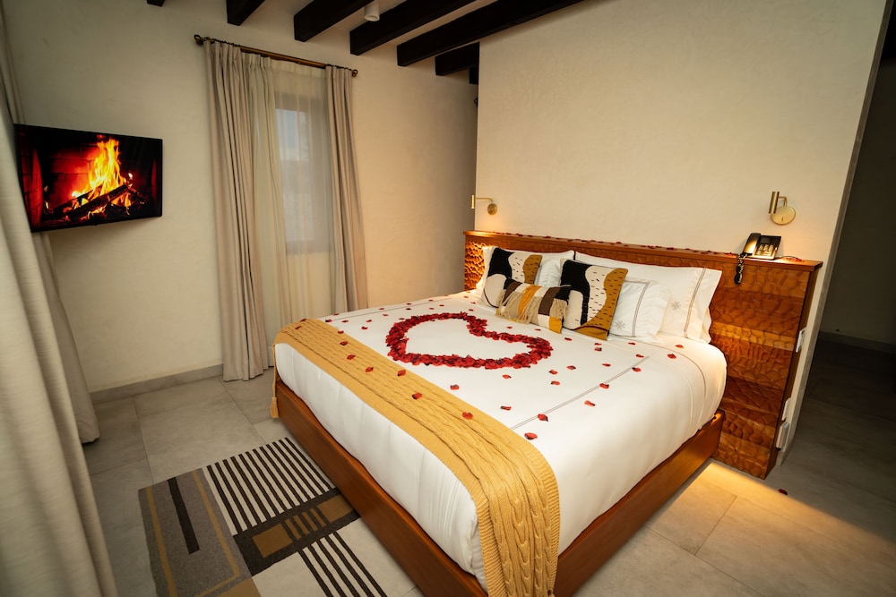 Junior Suite - Photo 18