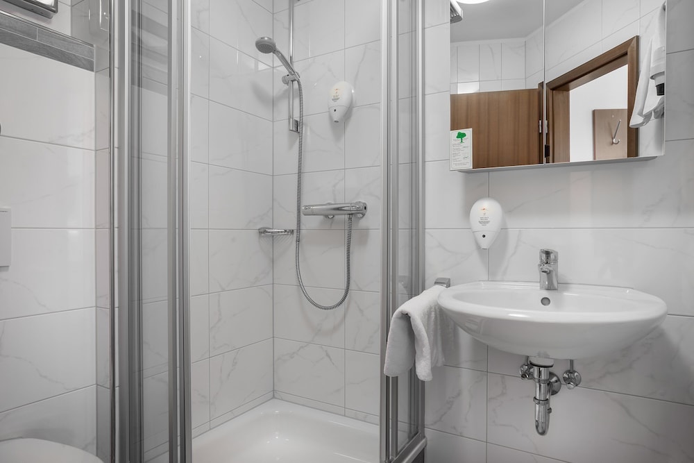 Deluxe Apartment - Photo 13
