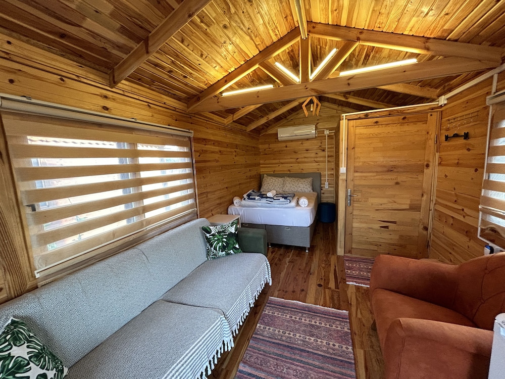 Comfort Tree House photo 1