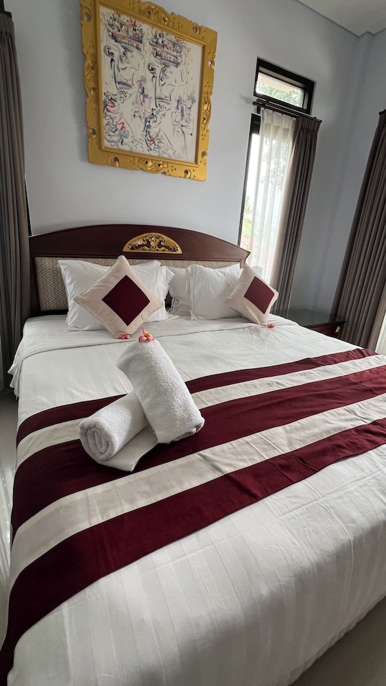 Superior Room, 1 Queen Bed photo 3