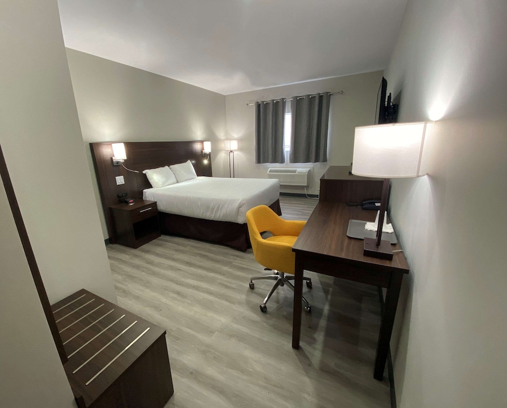 Room, 1 Queen Bed, Accessible, Non Smoking - Photo 1