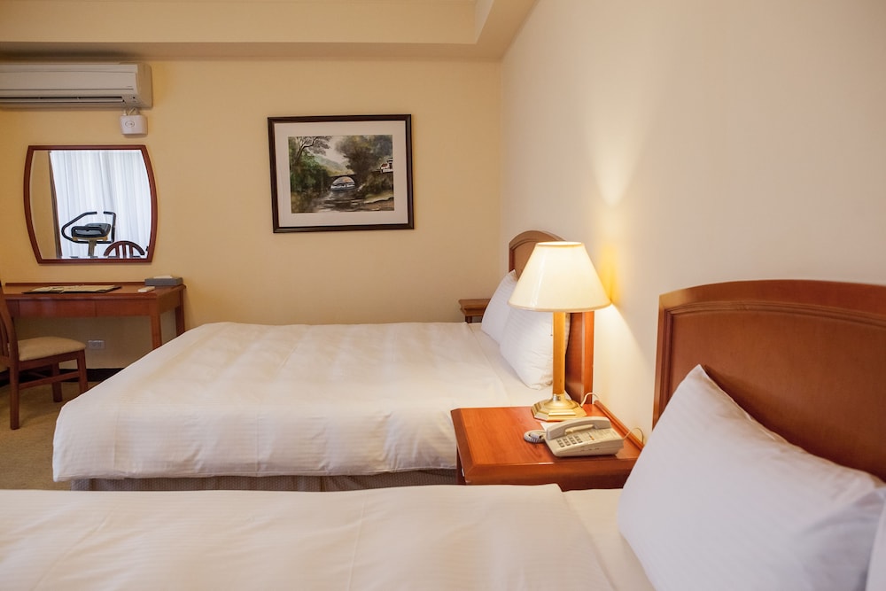 Family Suite - Photo 11