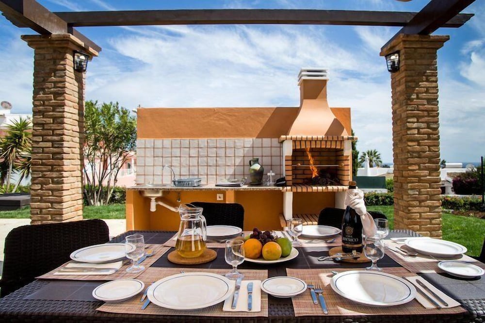 Deluxe Villa, 4 Bedrooms, Private Pool photo 2