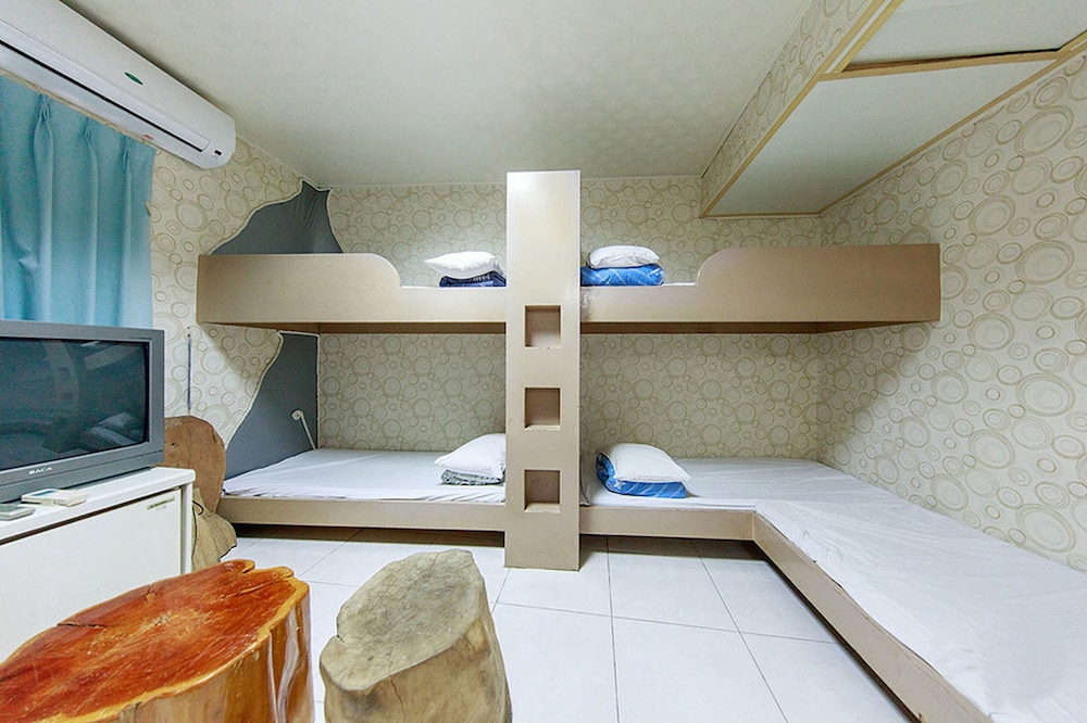 Shared Dormitory (7 people) photo 3