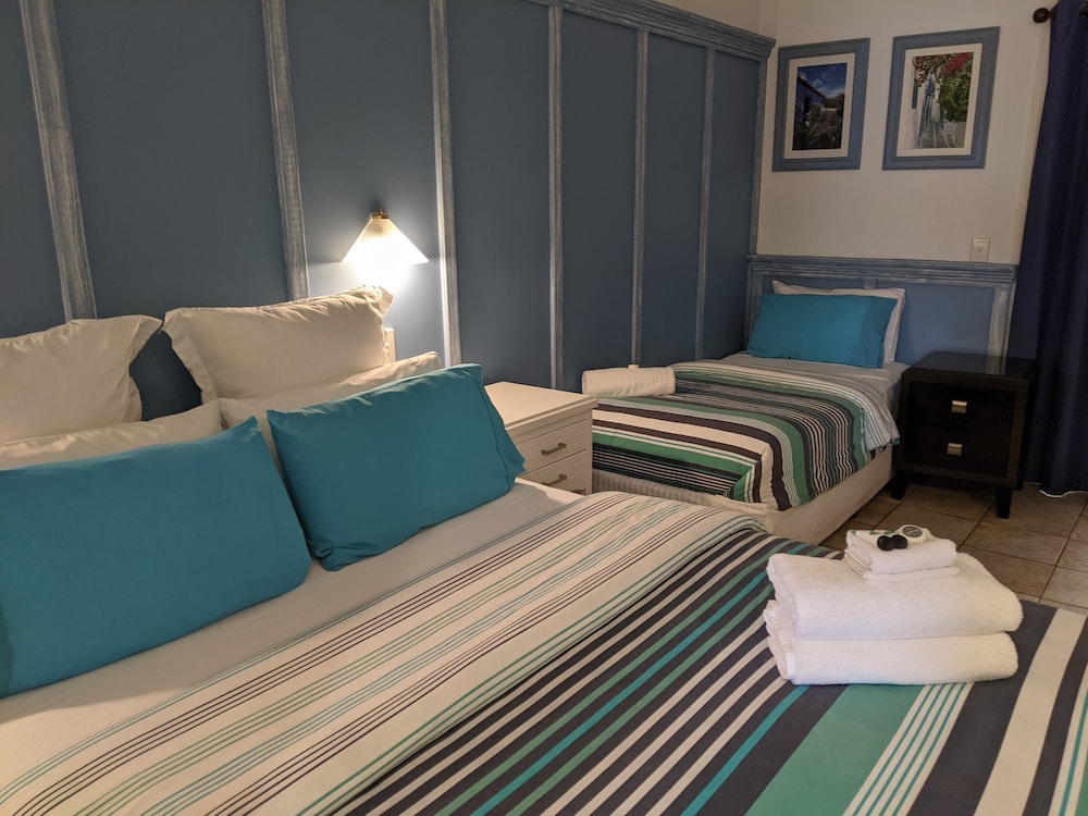 Standard Twin Room - One Double & One Single Bed (Shared Balcony)