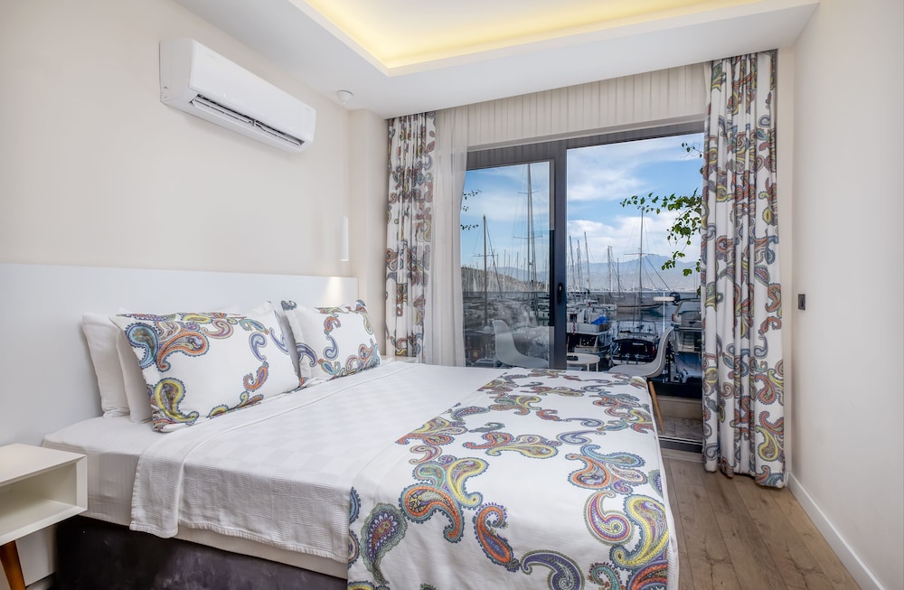 Exclusive Suite, 2 Bedrooms, Sea View
