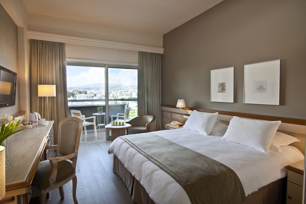 Superior Double Room, City View photo 3