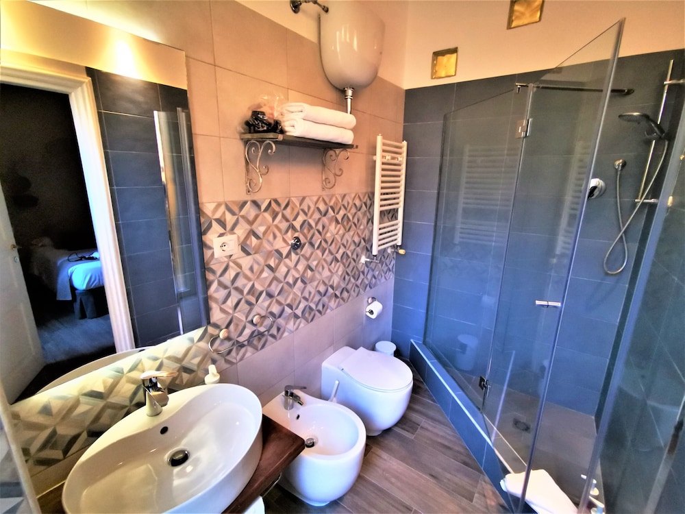 Deluxe Duplex, City View (VIA DI SAN GIOVANNI IN LATERANO 250) photo 2