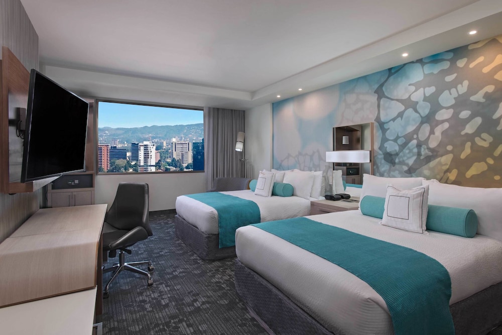 Room, 2 Queen Beds