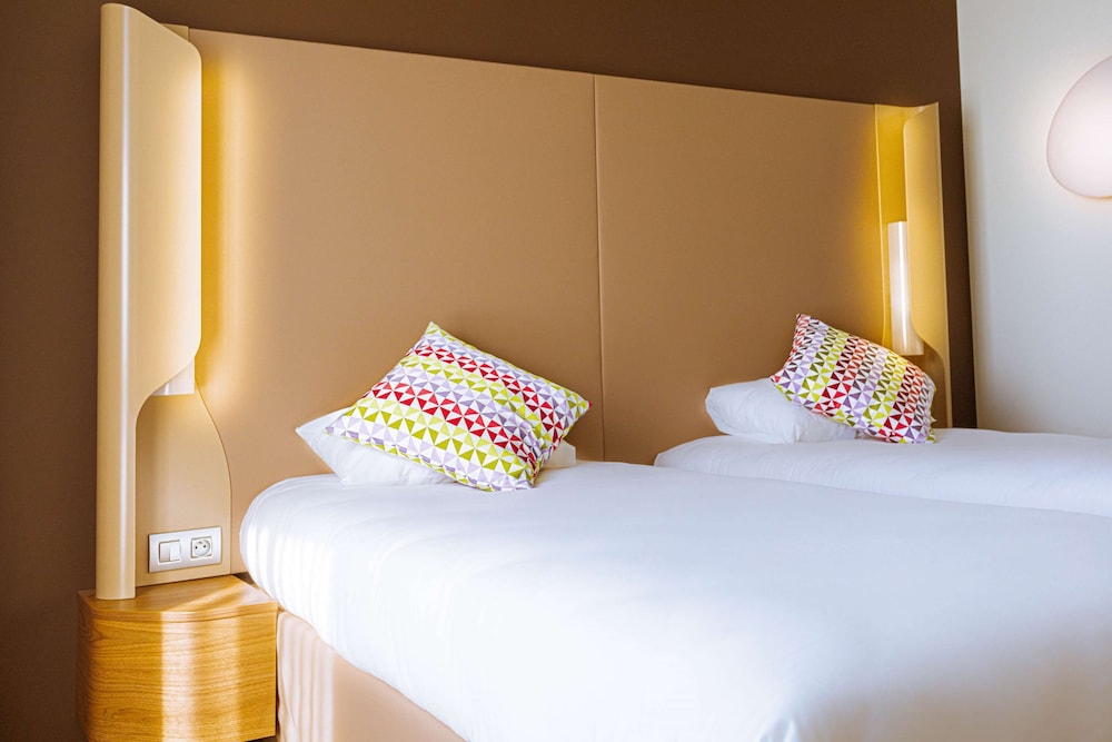 Standard Room, 1 Double Bed - Photo 9