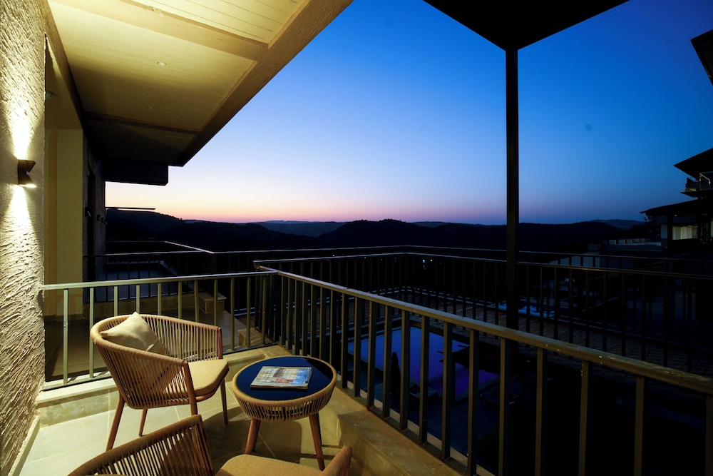Premium Rooms with Jacuzzi