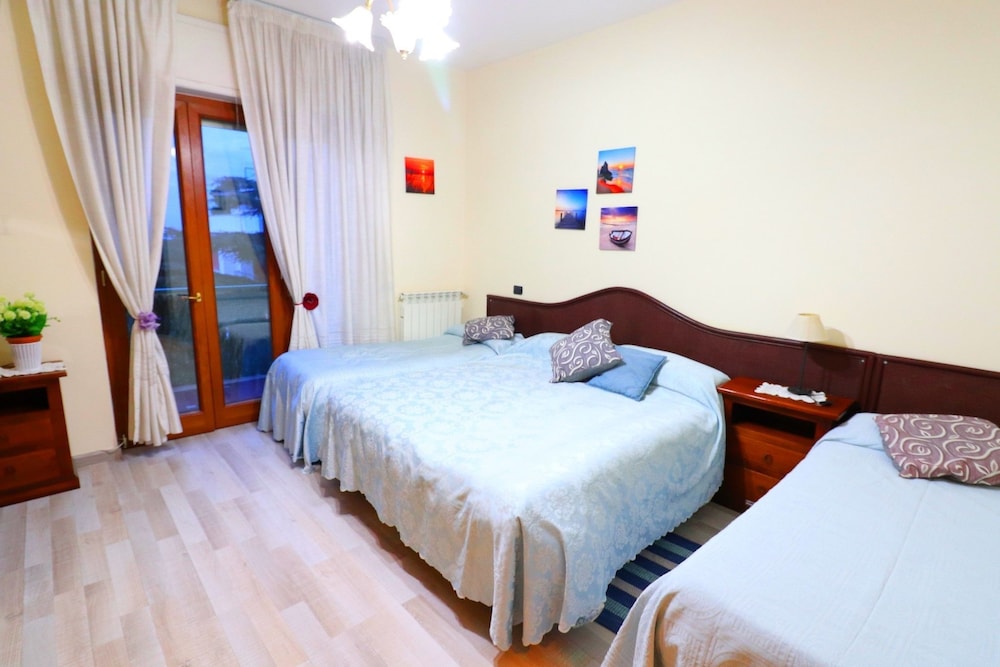Apartment, 1 Bedroom, Smoking, Balcony