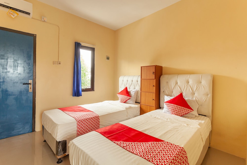 Standard Twin Room photo 3