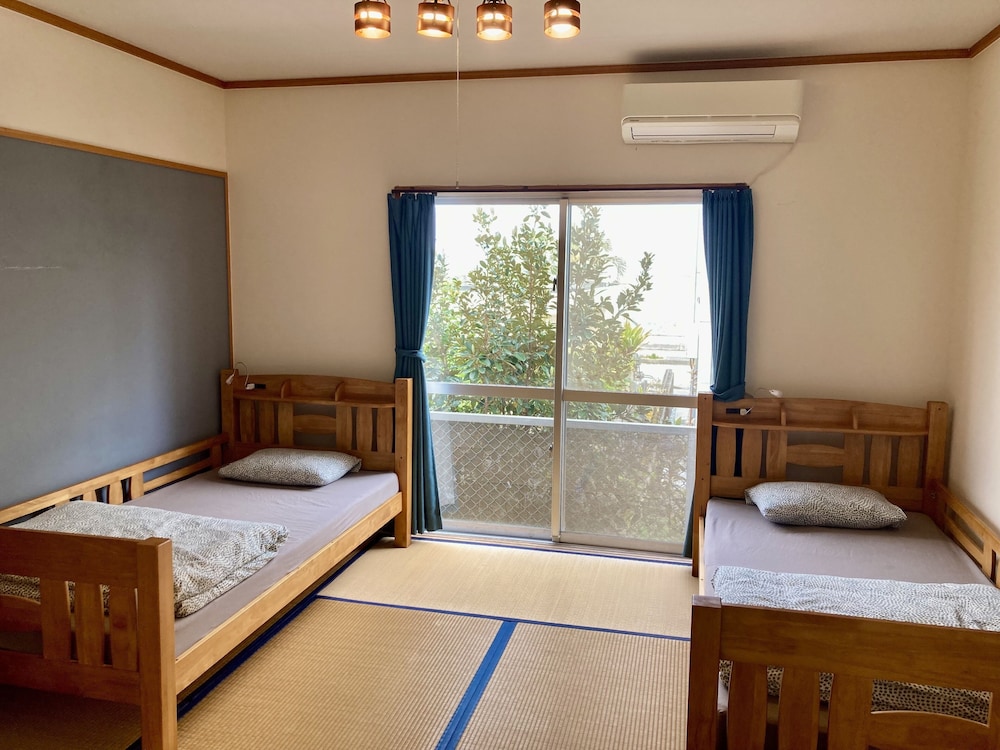 Tatami twin room photo 1