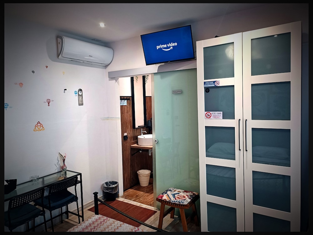 City Double Room, 1 Queen Bed, Non Smoking, Air conditioning