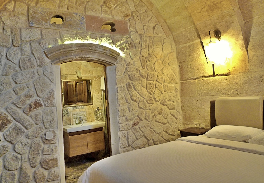 Deluxe Twin Suite - Photo 6